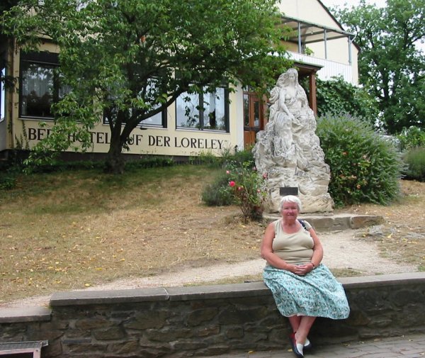 Loreley statue
