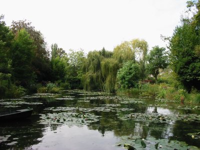 Lake at Monet's Garden