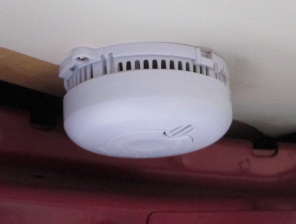 smoke alarm